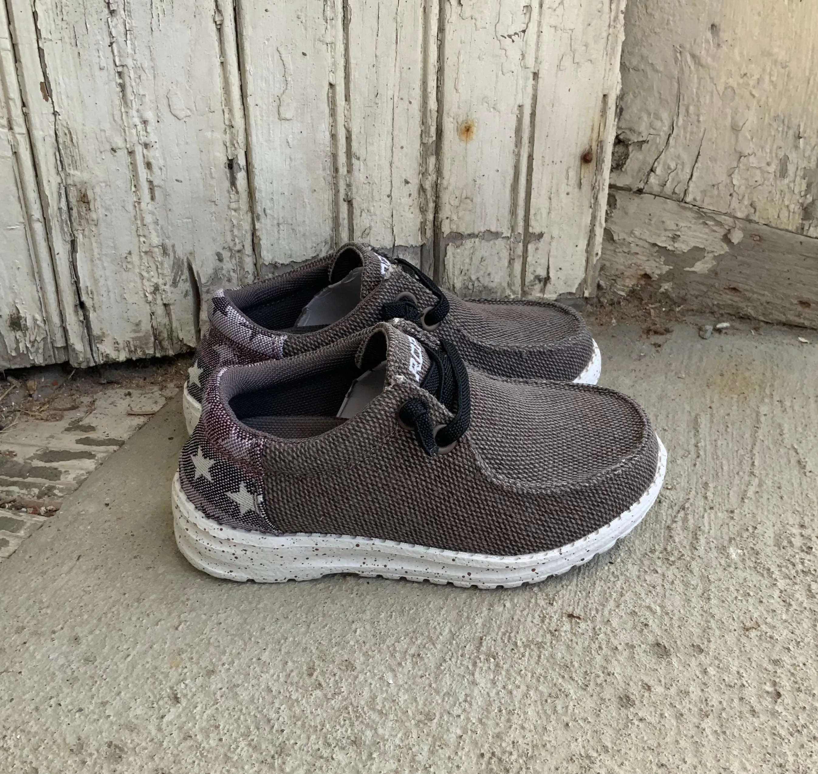 Roper Children/Youth Hang Loose Brown Canvas Slip On Laced Shoe 1793-2981