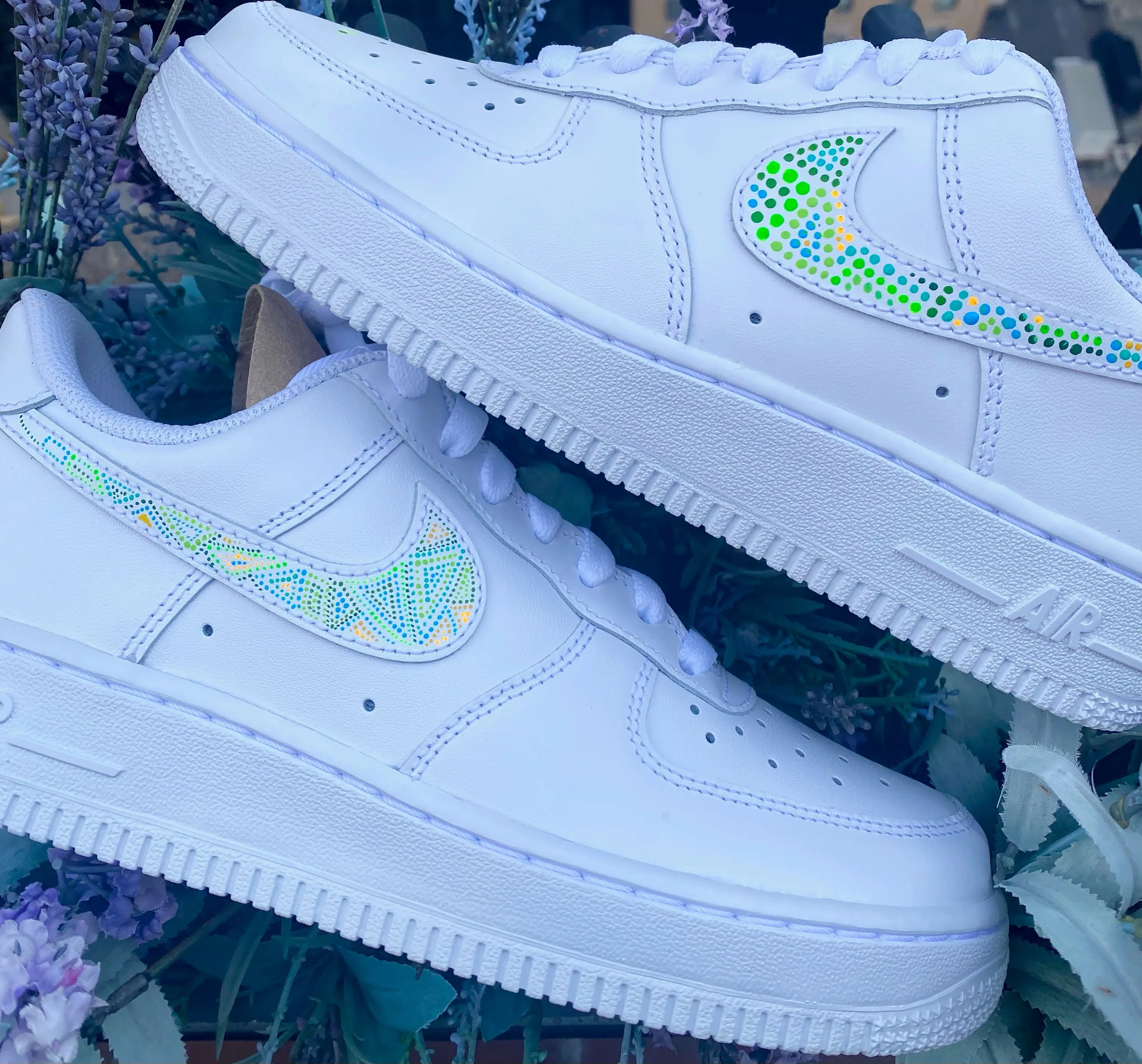 Seurat Dot Sneakers