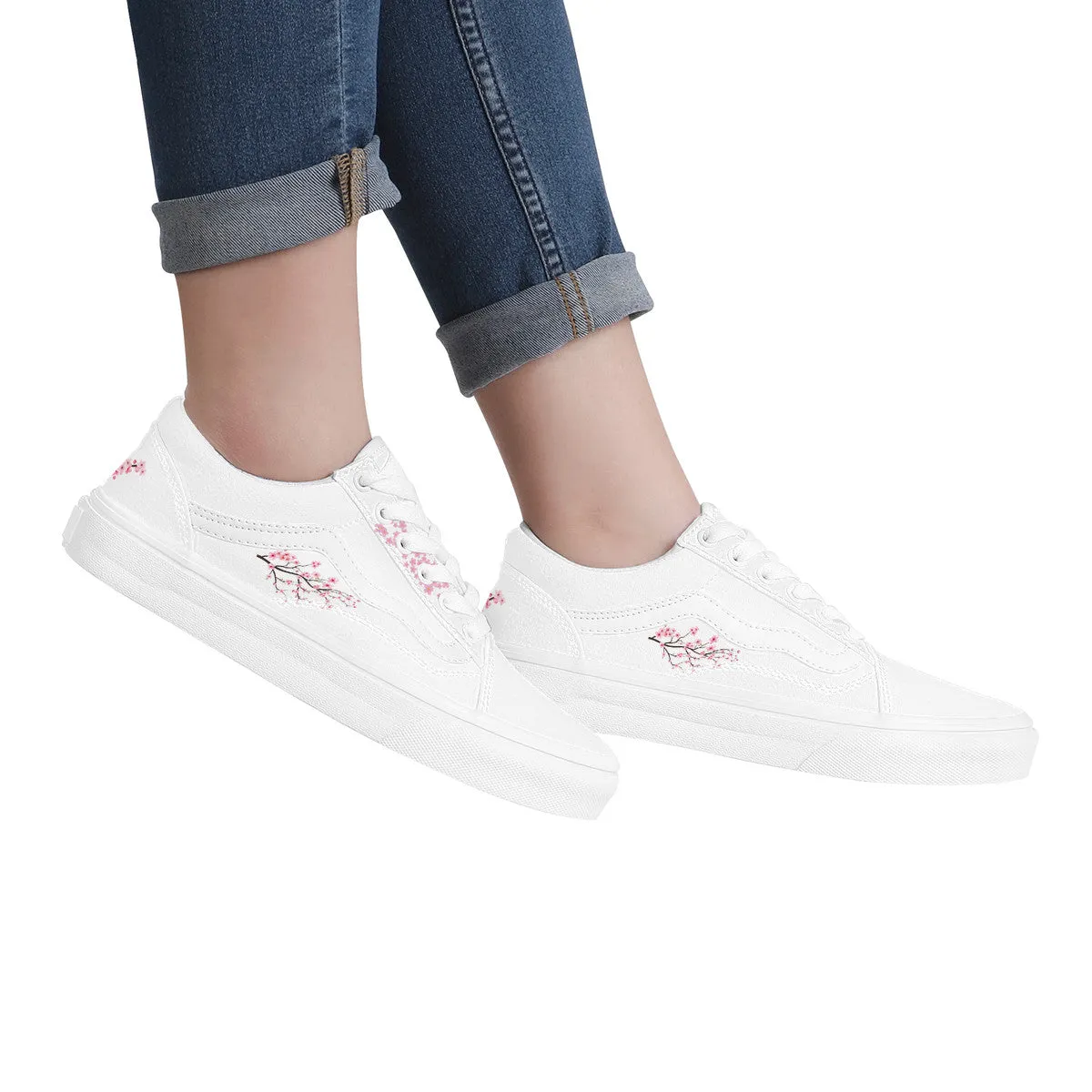 Snow White Low Top Flat Sneaker
