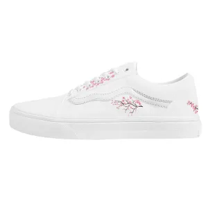 Snow White Low Top Flat Sneaker