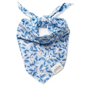 The Paws Bandana - Snow Berry