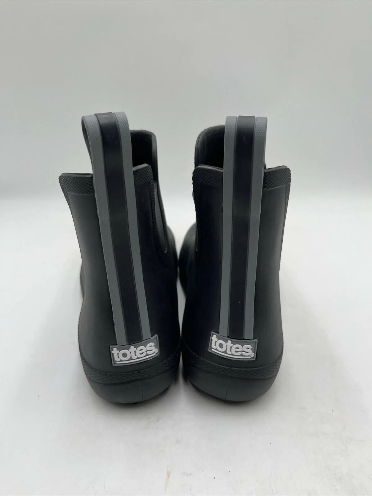 Totes Women's Cirrus Chelsea Ankle Rain Boots Black Size 10 - Very Good