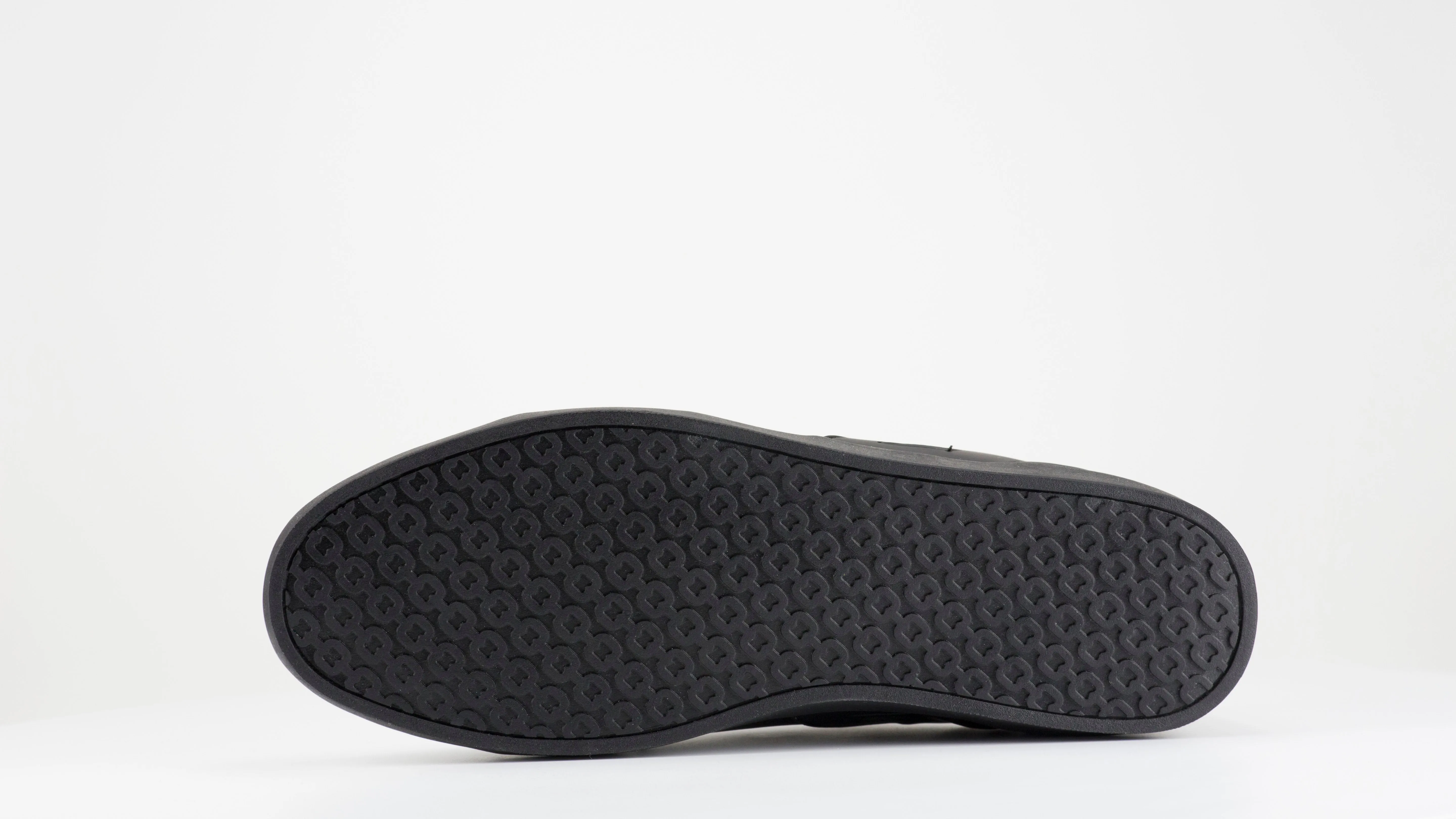 Triesti Shell Shoes: Black