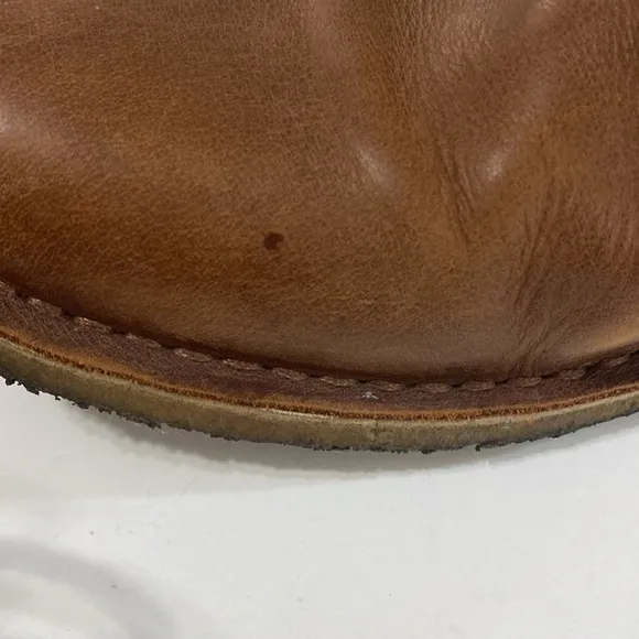 UGG Leighton Chukka Leather Boot Men's US Size 10.5 British Tan Prep School