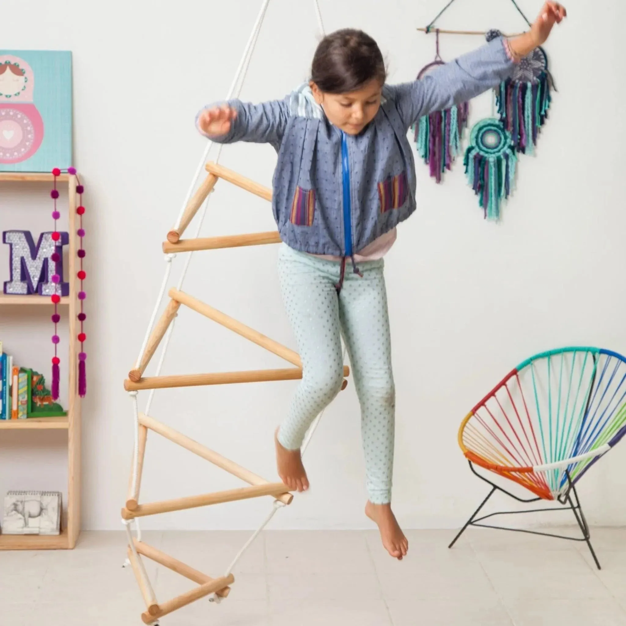 WIWIURKA WOODEN CLIMBER TRIANGULAR ROPE LADDER