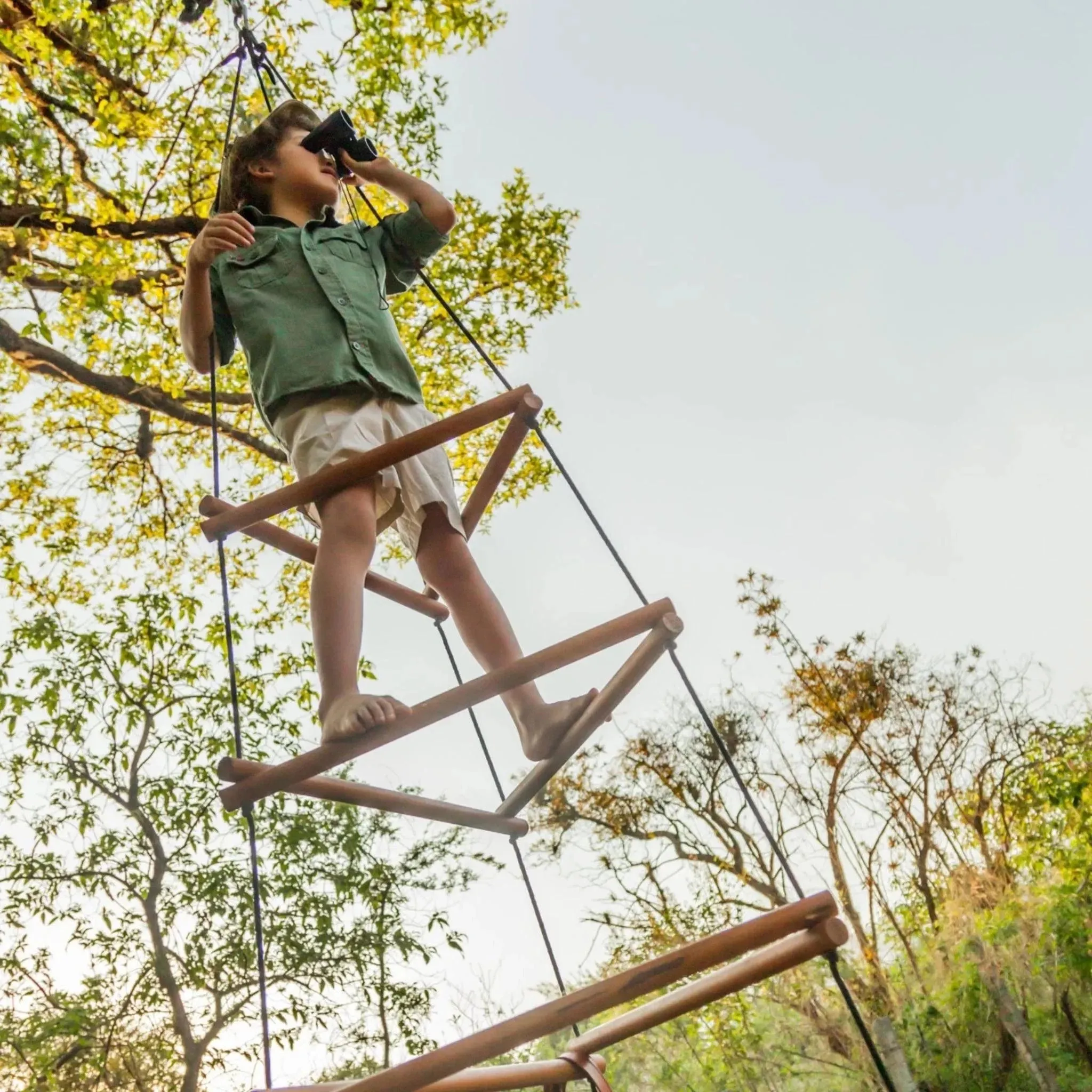 WIWIURKA WOODEN CLIMBER TRIANGULAR ROPE LADDER