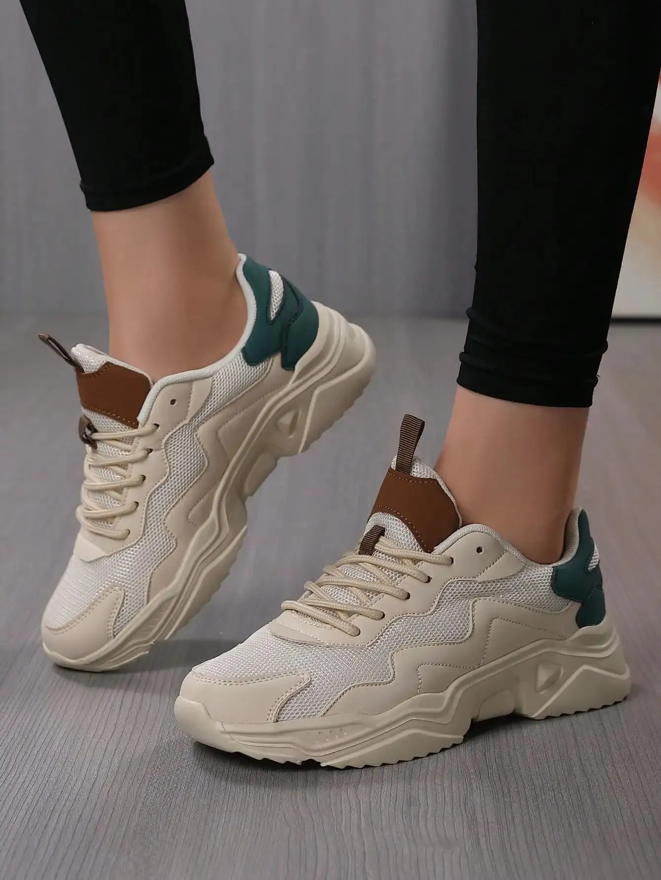 Women Mesh Sneakers Casual Lightweight Shoes