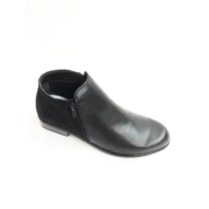 Women's Naot | Helm Bootie | Black Suede Leather