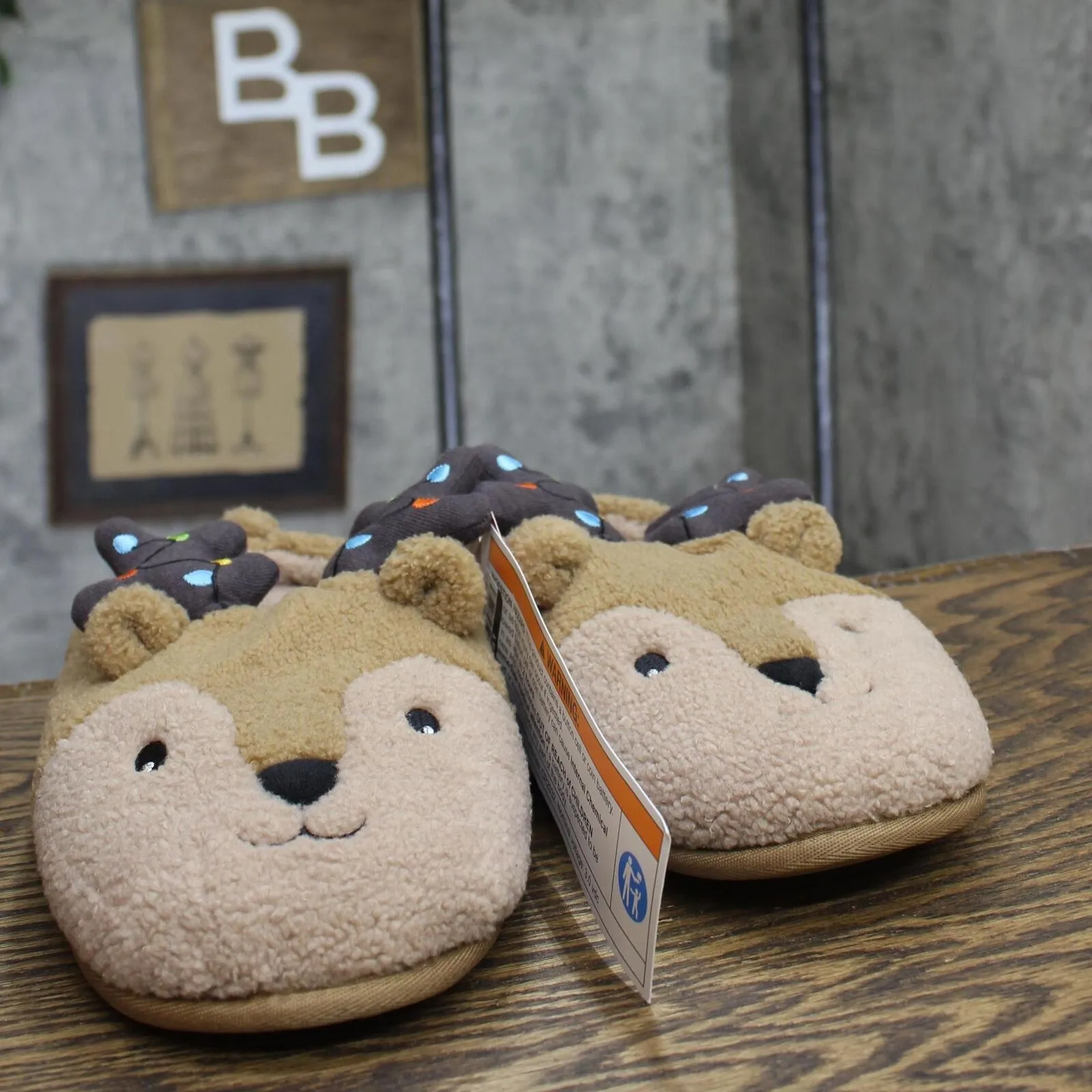 Wondershop Holiday Light up Reindeer Slippers Brown S (Womens 8/9 Mens 7/8)