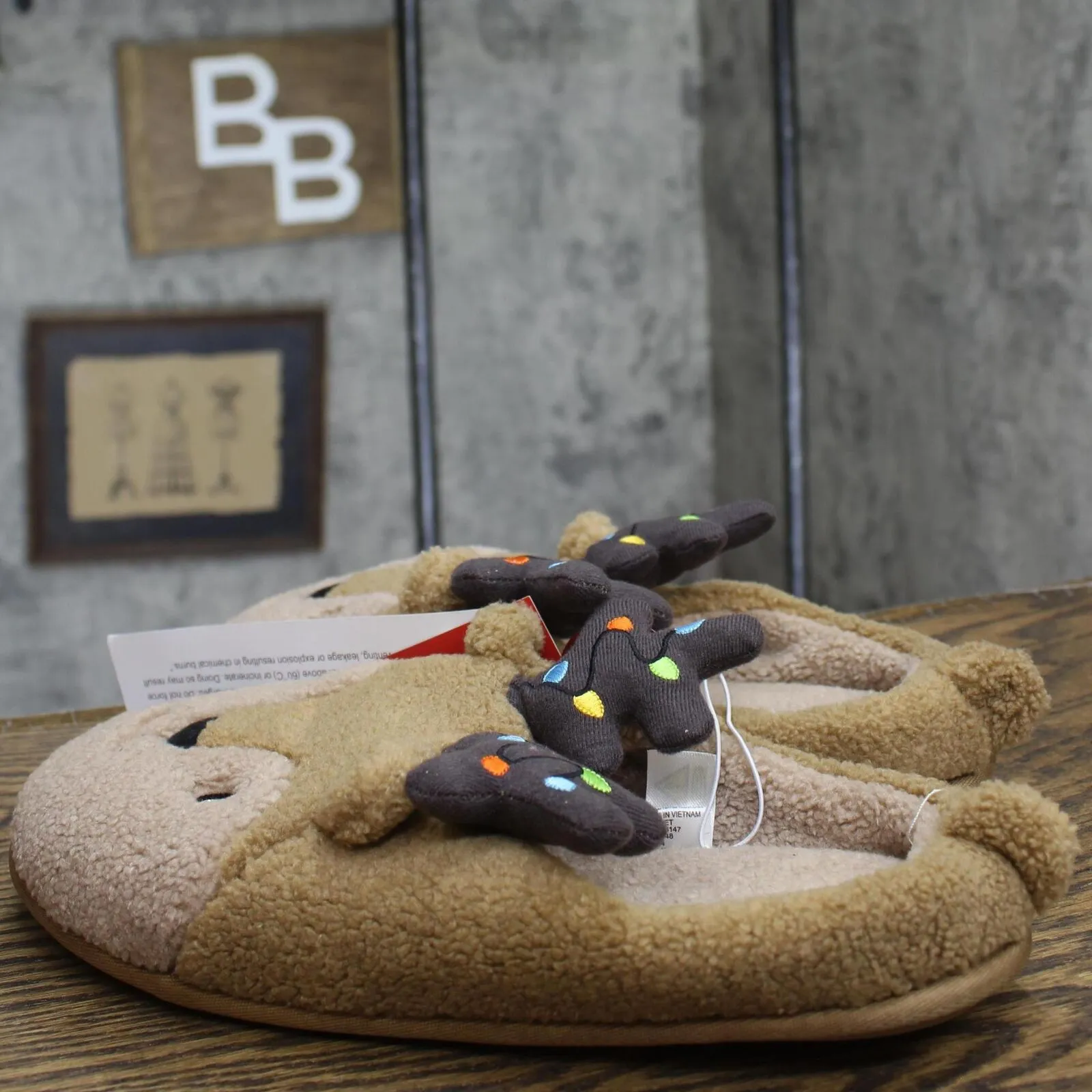 Wondershop Holiday Light up Reindeer Slippers Brown S (Womens 8/9 Mens 7/8)
